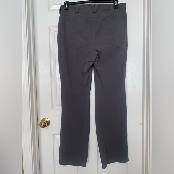 Duluth Trading Co Women's Charcoal Straight Leg- Size 12 X 33 - Picture 2 of 6